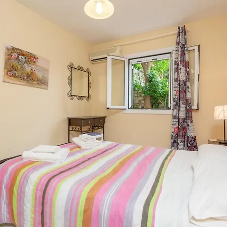 Kalliopi * Katávolos