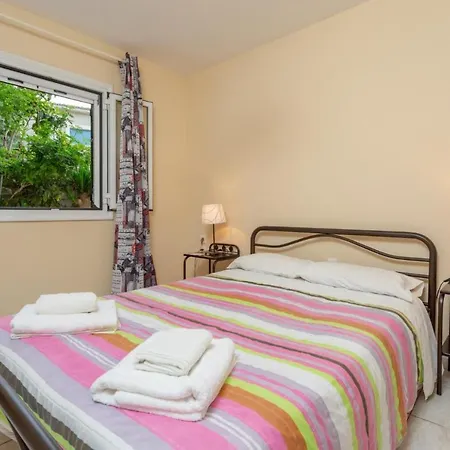 Holiday home Kalliopi