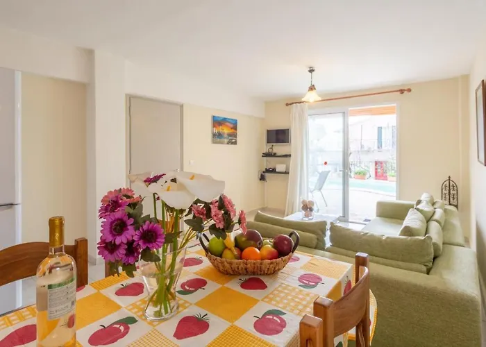 Kalliopi Semesterbostad